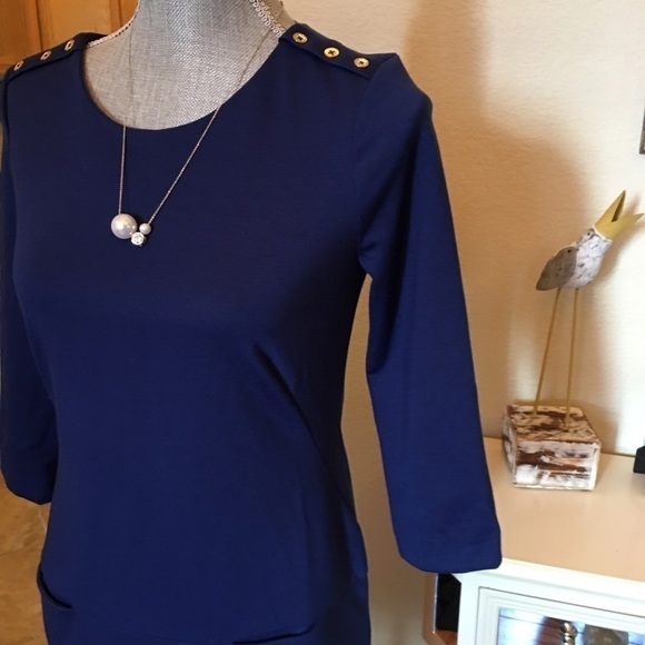 BR dress - Picture 2 of 3